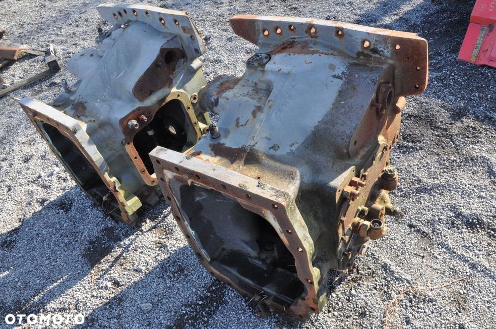 OBUDOWA KORPUS SKRZYNI WAŁU FENDT 930 936 939 M931100052030 - 4