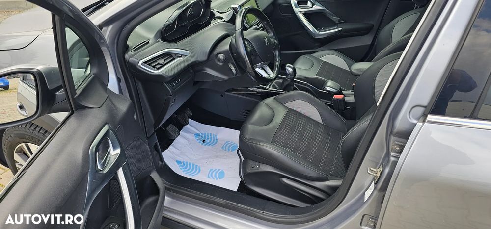 Peugeot 2008 - 4