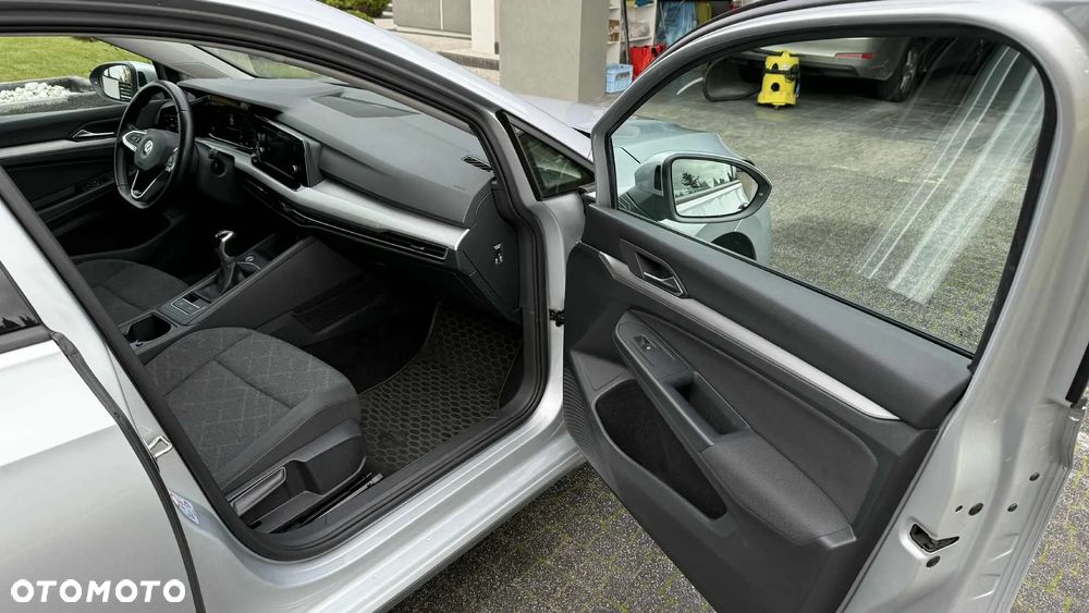 Volkswagen Golf VIII 1.0 TSI Life - 14