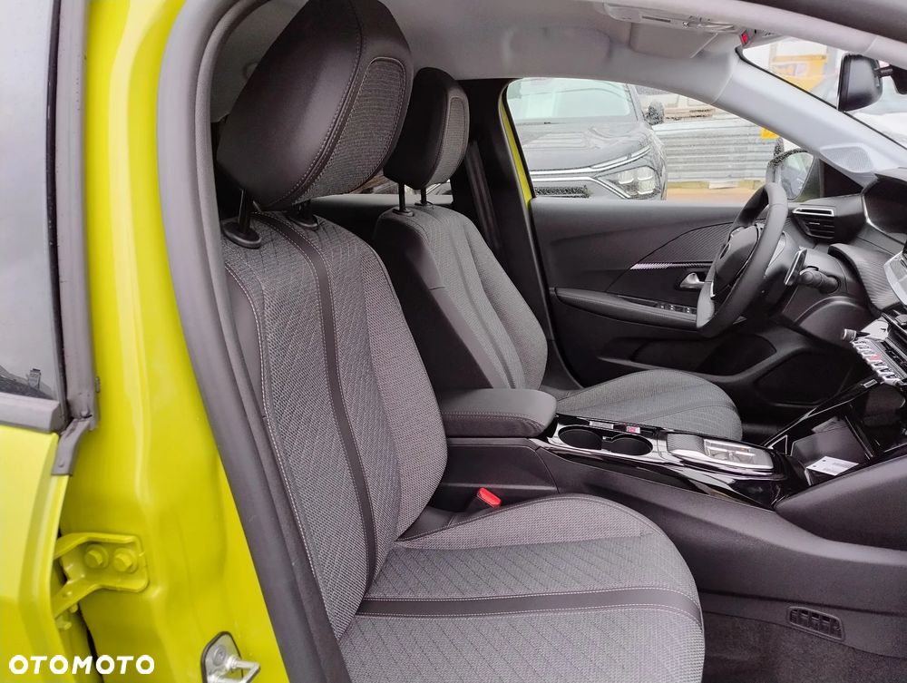 Peugeot 208 Allure - 26