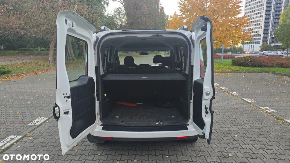 Fiat Doblo 1.3 MJ Dynamic - 12