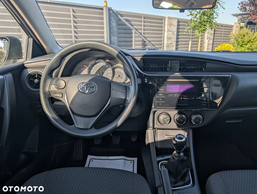Toyota Corolla 1.33 Active - 21