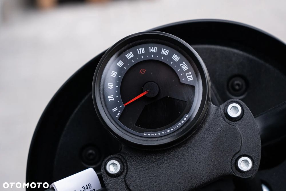 Harley-Davidson Softail Low Rider - 23