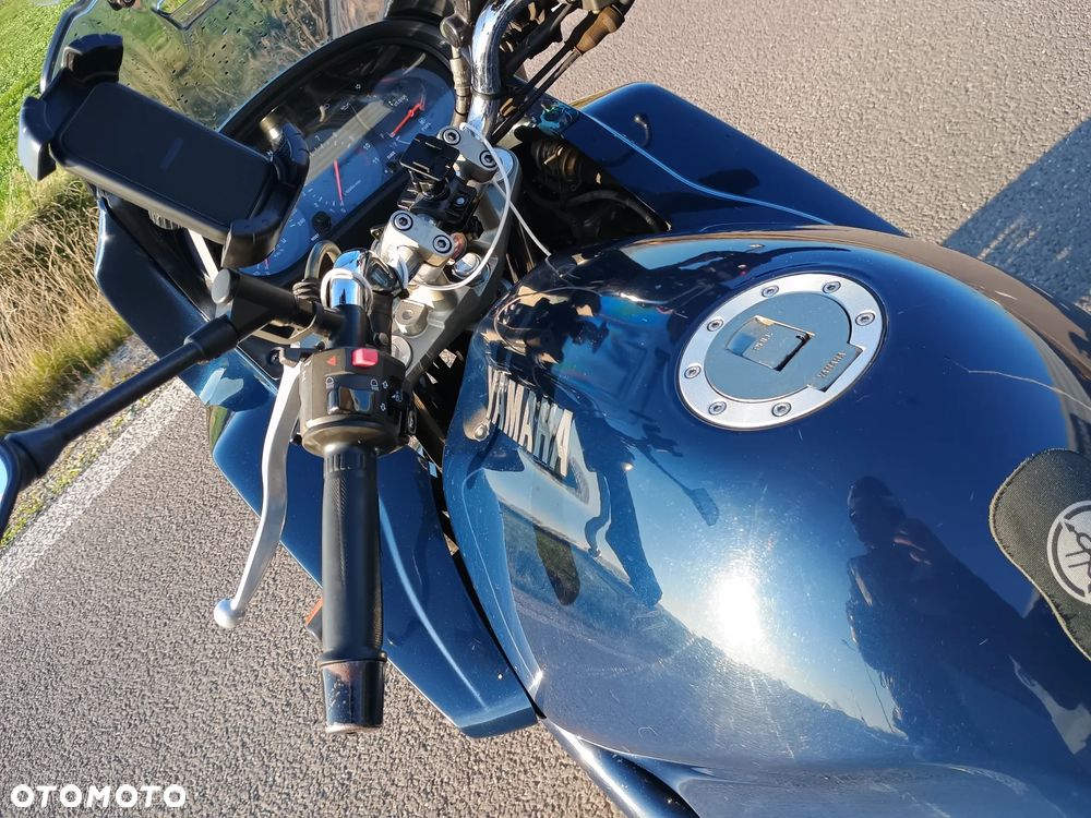 Yamaha XJ - 9