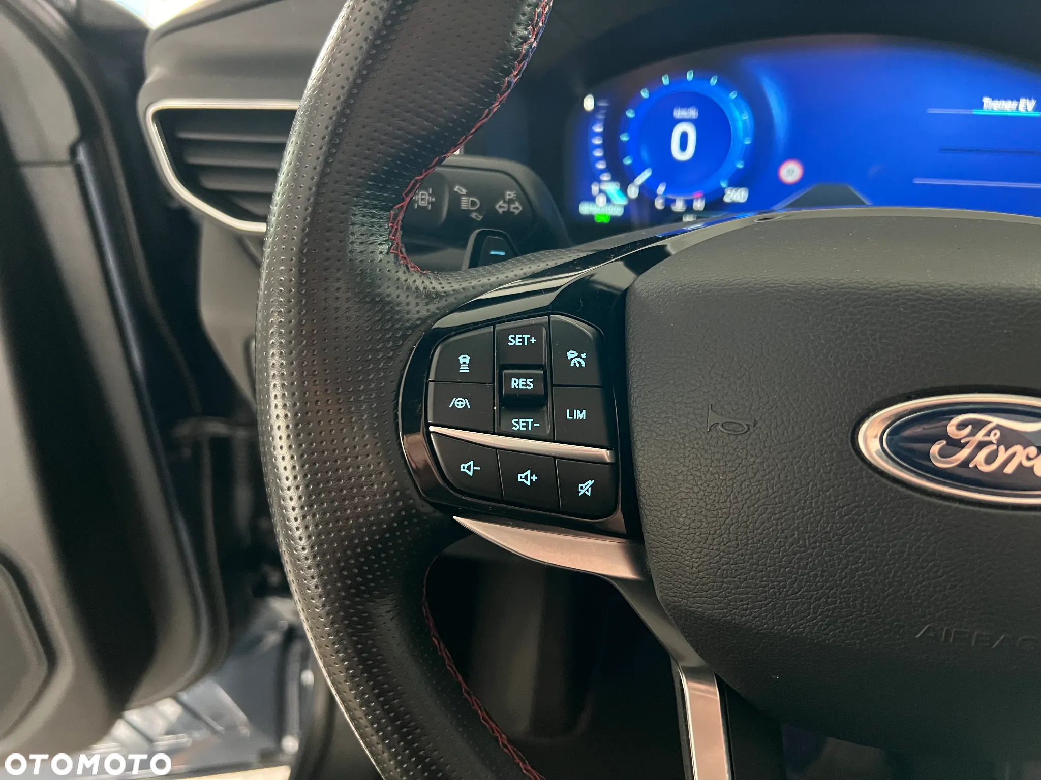 Ford Explorer 3.0 EcoBoost PHEV 4WD ST-Line - 25