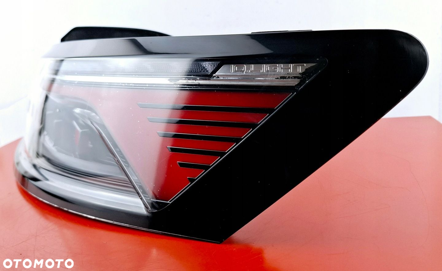 VW Volkswagen ARTEON LIFT LAMPA TYLNA PRAWA 3G8945208N Uszkodzony chrom - 4