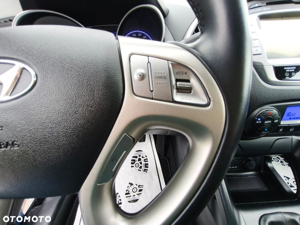 Hyundai ix35 - 13