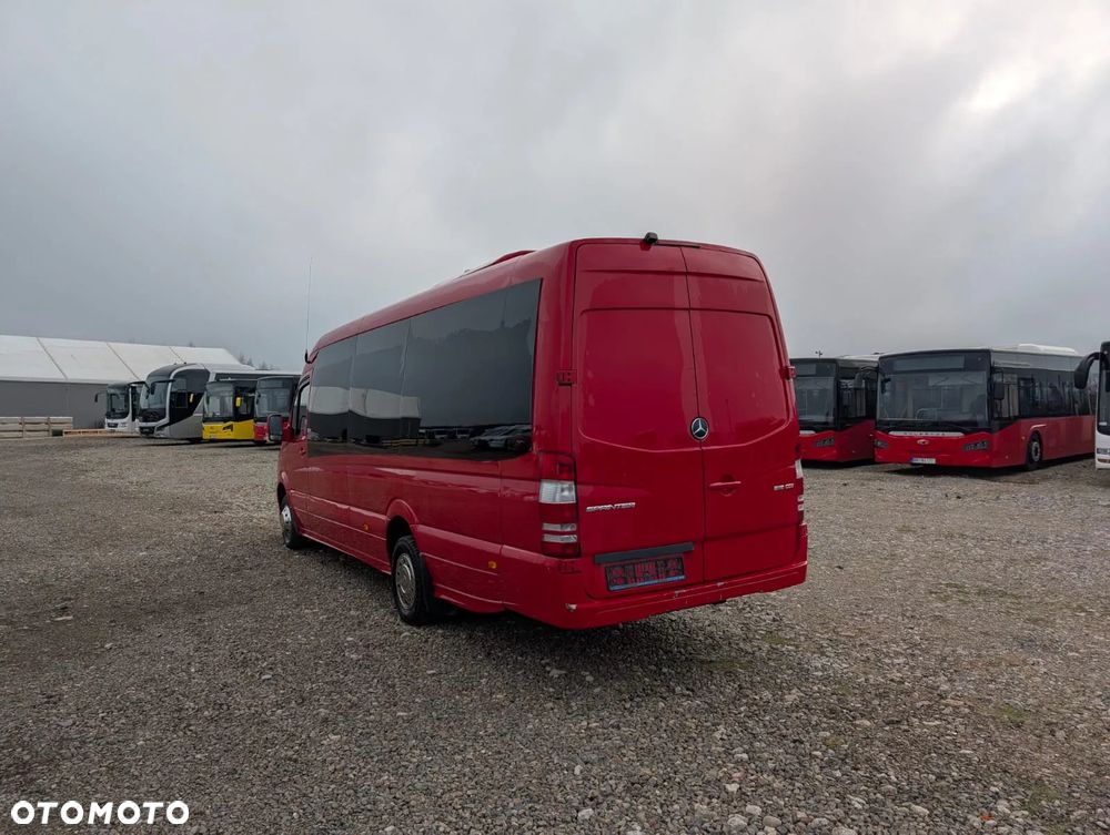 Mercedes-Benz Sprinter 519 - 7