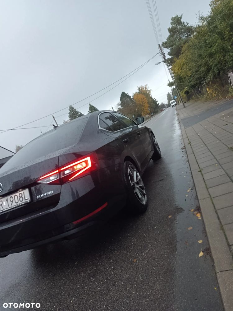 Skoda Superb 1.6 TDI Style - 13