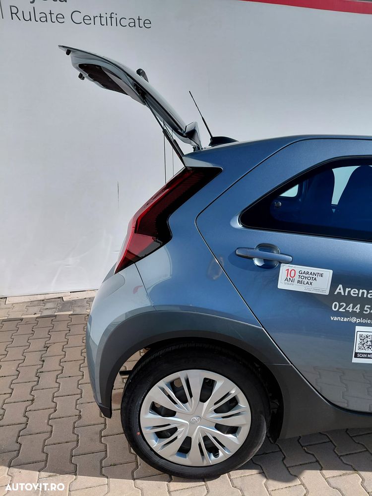 Toyota Aygo 1.0 VVY-I 5 usi X-play - 4
