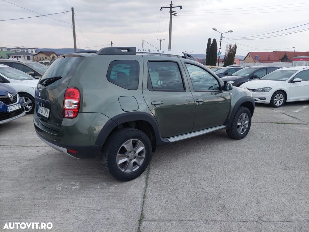 Dacia Duster TCe 125 4x2 Laureate - 4