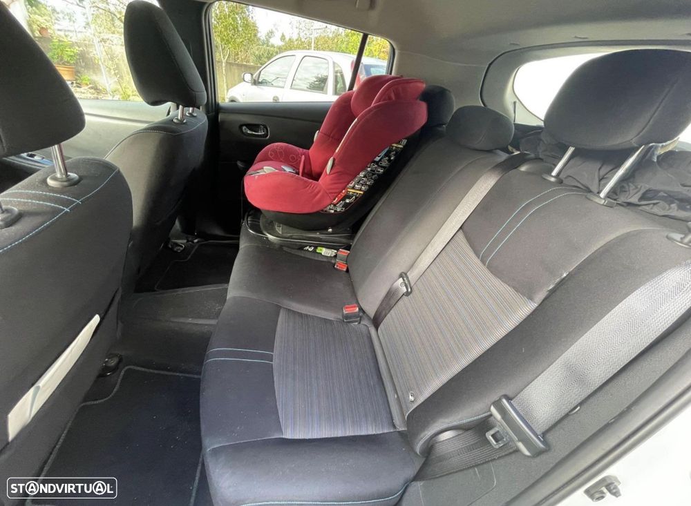 Nissan Leaf N-Connecta Two Tone - 8