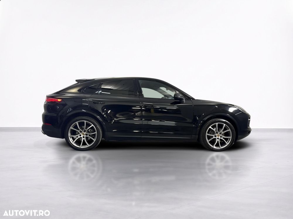 Porsche Cayenne - 7