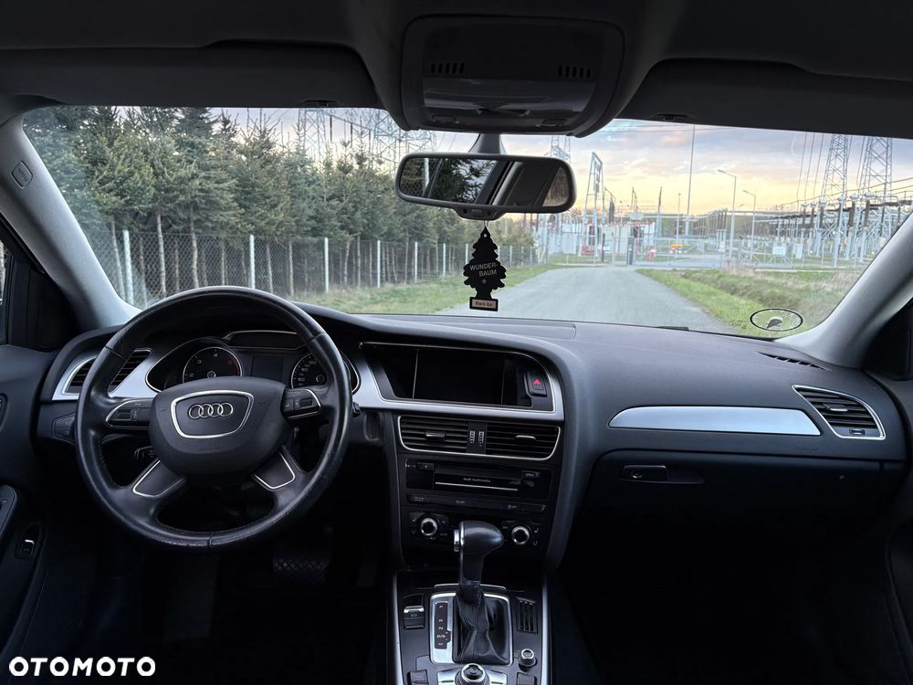 Audi A4 Avant 2.0 TDI DPF multitronic Attraction - 13
