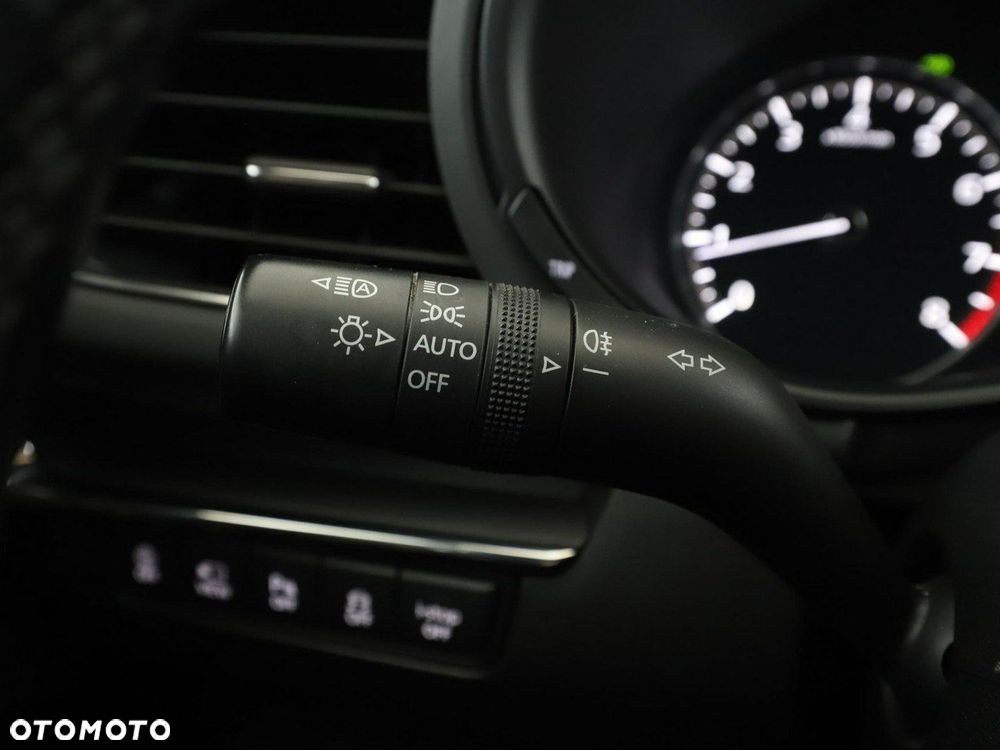 Mazda 3 e-SKYACTIV-G 2.0 M HYBRID 150 DRIVE SELECTION - 33