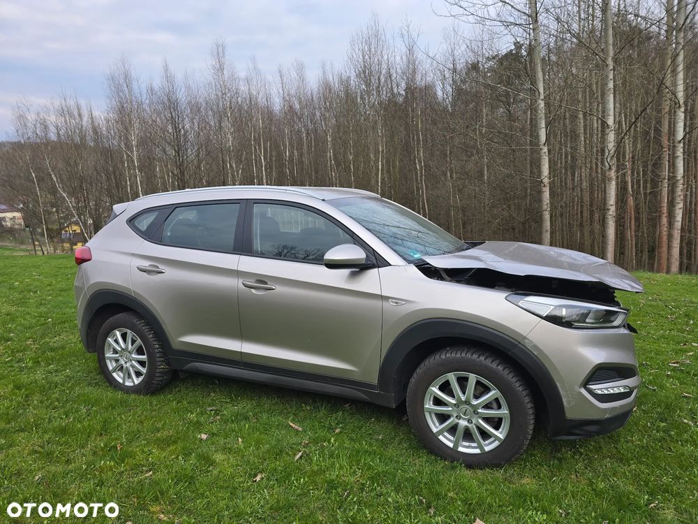 Hyundai Tucson 1.6 GDi 2WD Trend - 6