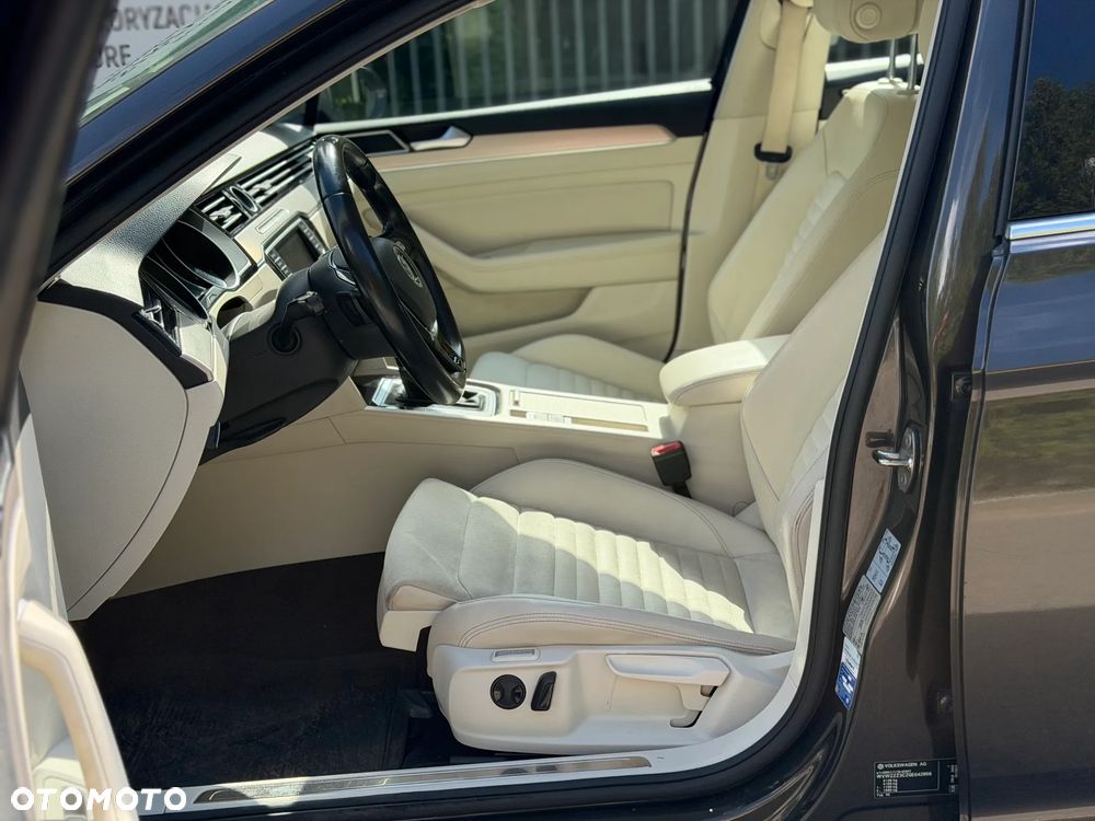 Volkswagen Passat 2.0 TDI BMT Highline DSG - 16
