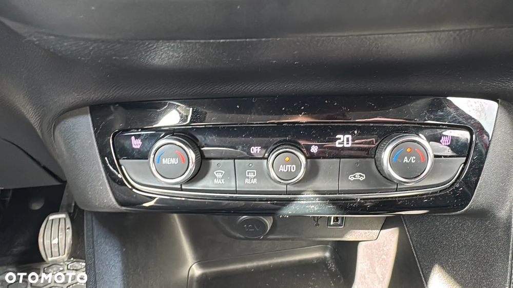 Opel Corsa 1.2 Elegance S&S - 18