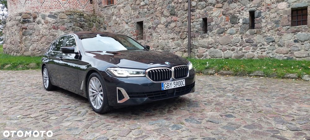 BMW Seria 5 530d Luxury Line - 2