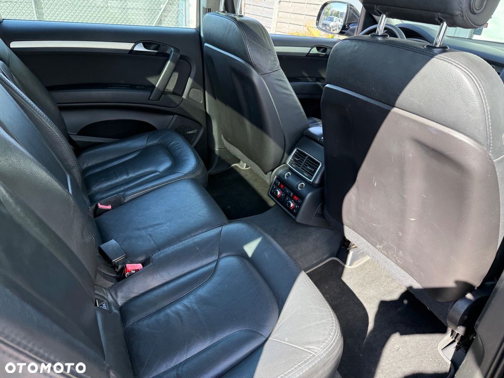 Audi Q7 3.0 TDI DPF quattro tiptronic - 25