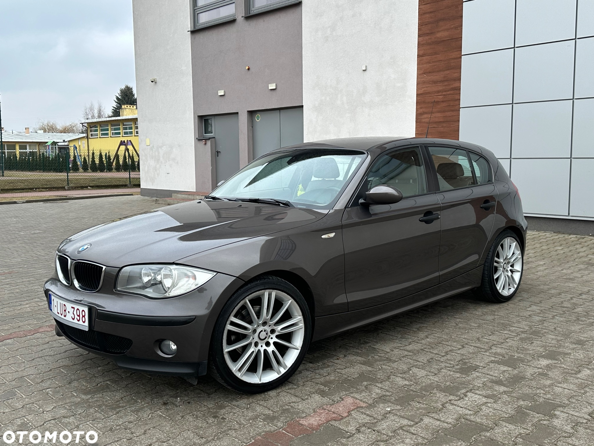 BMW Seria 1 118d - 4