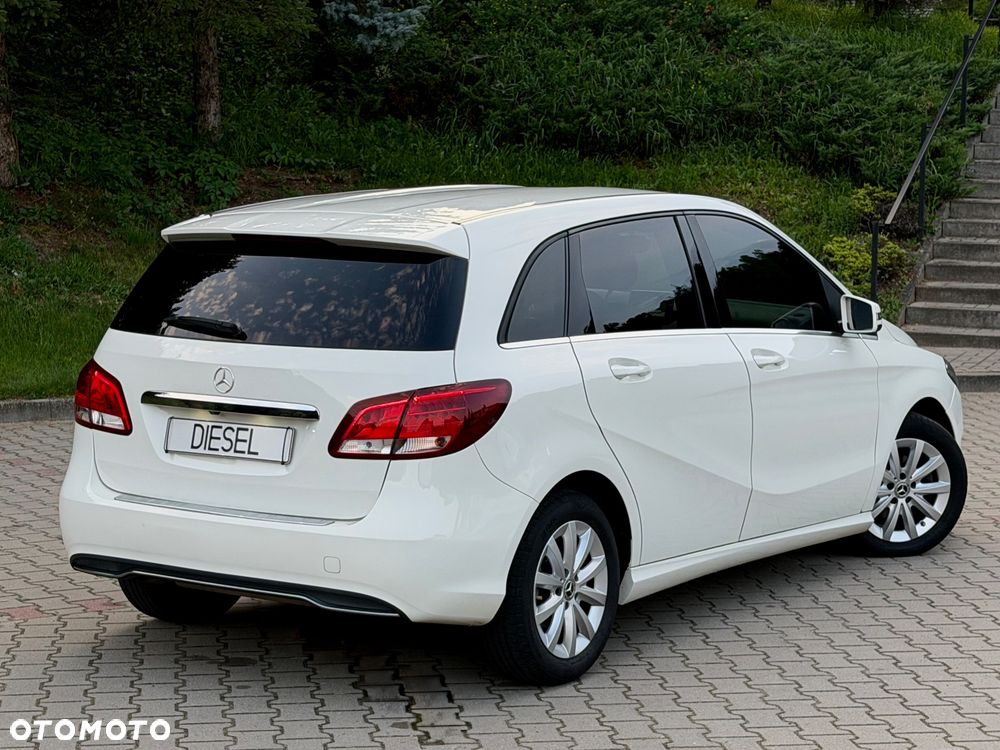 Mercedes-Benz Klasa B 160 d Edition - 21