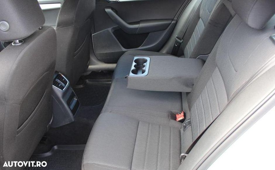Skoda Octavia 1.6 TDI Active - 5