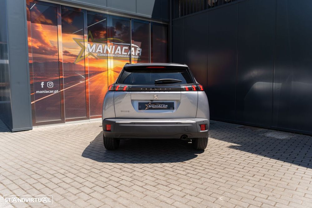 Peugeot 2008 1.2 PureTech Allure - 6