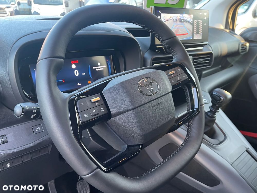 Toyota Proace City Verso 1.5 D-4D Family - 16
