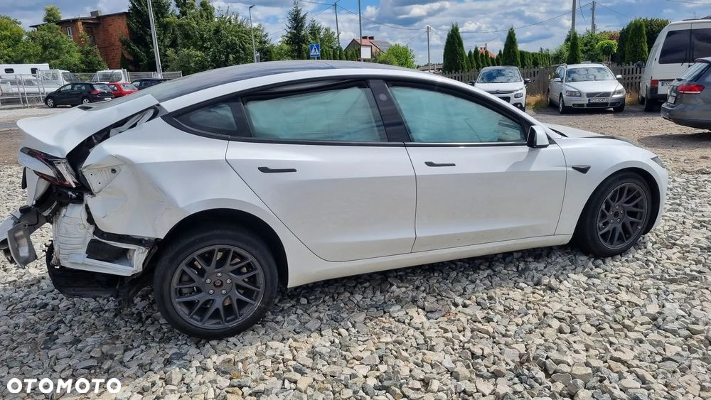 Tesla Model 3 Standard Hinterradantrieb - 9