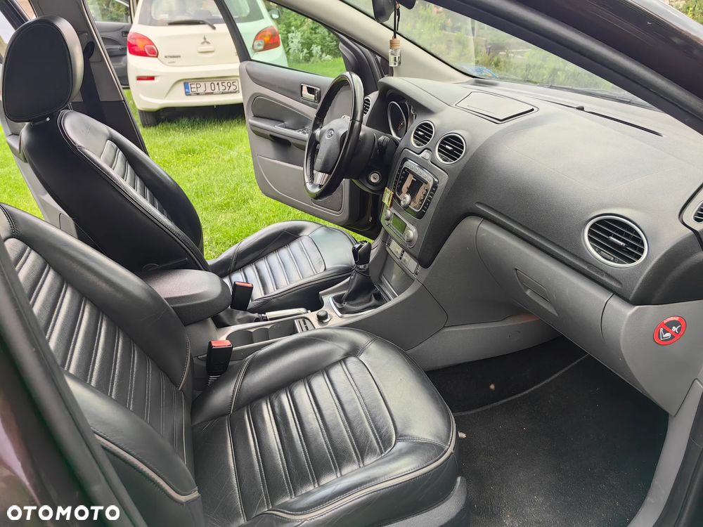 Ford Focus - 17