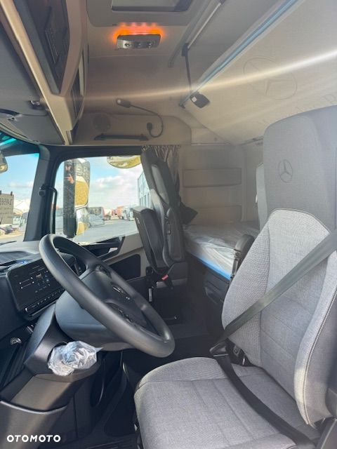 Mercedes-Benz Actros 1845 LS - 11