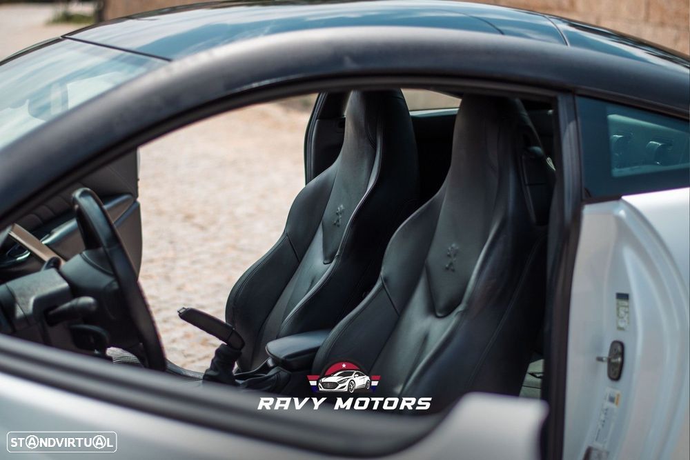Peugeot RCZ 1.6 200 THP - 9