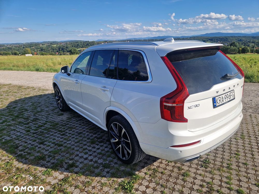 Volvo XC 90 - 5