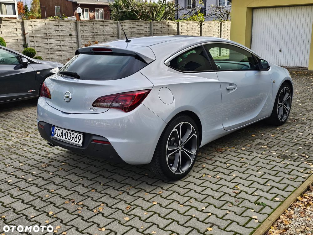 Opel Astra 1.4 Turbo - 3
