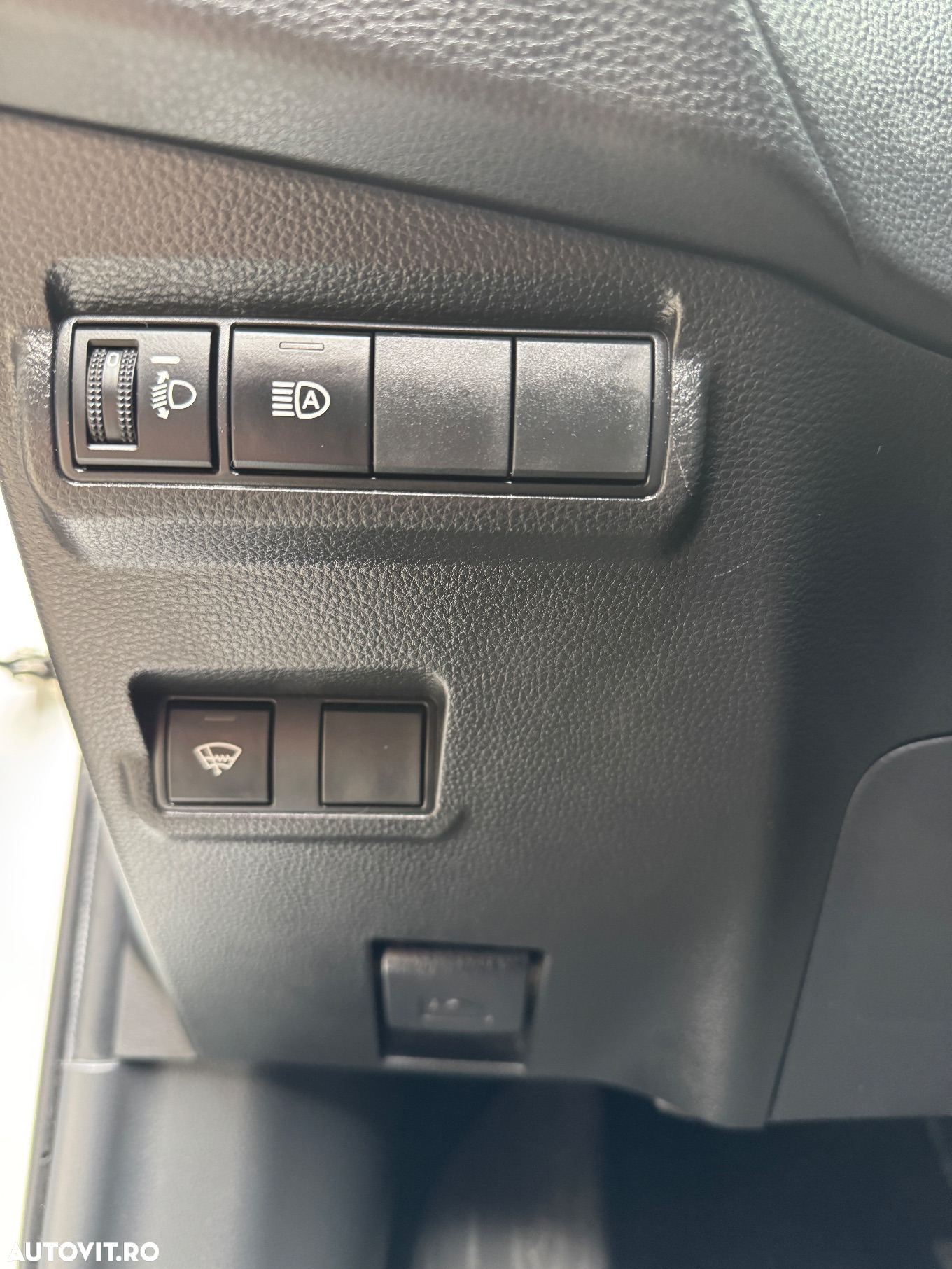 Toyota Corolla Cross Hybrid 2.0 VVT-i Lounge - 20