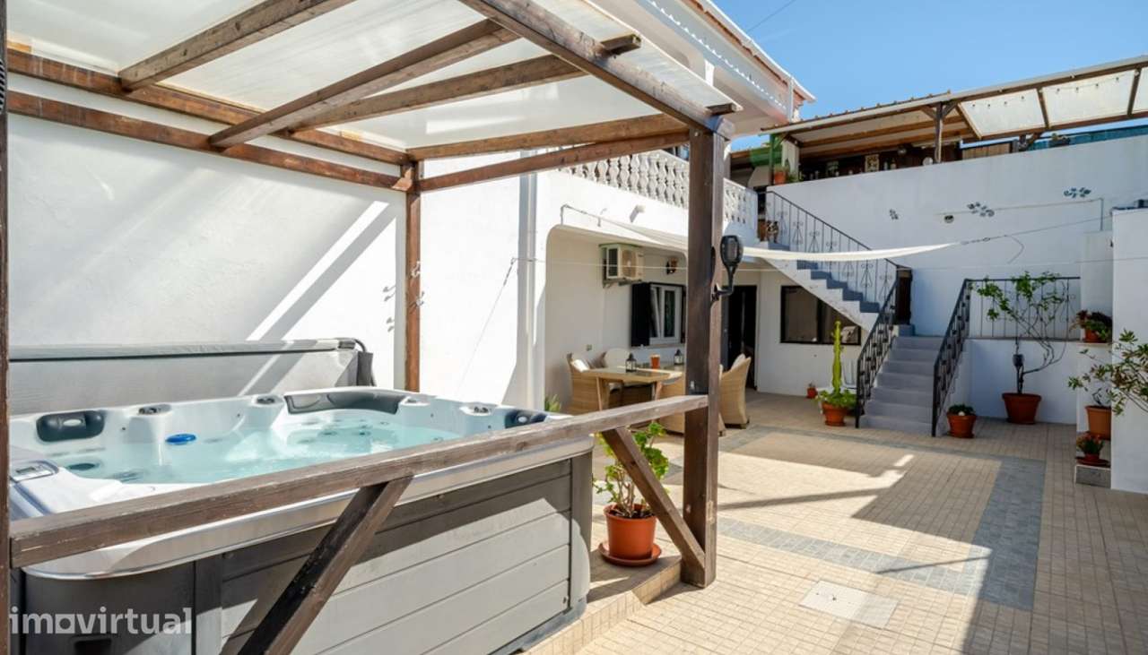 Moradia independente V5 à venda em Boliqueime, Algarve - Grande imagem: 3/33