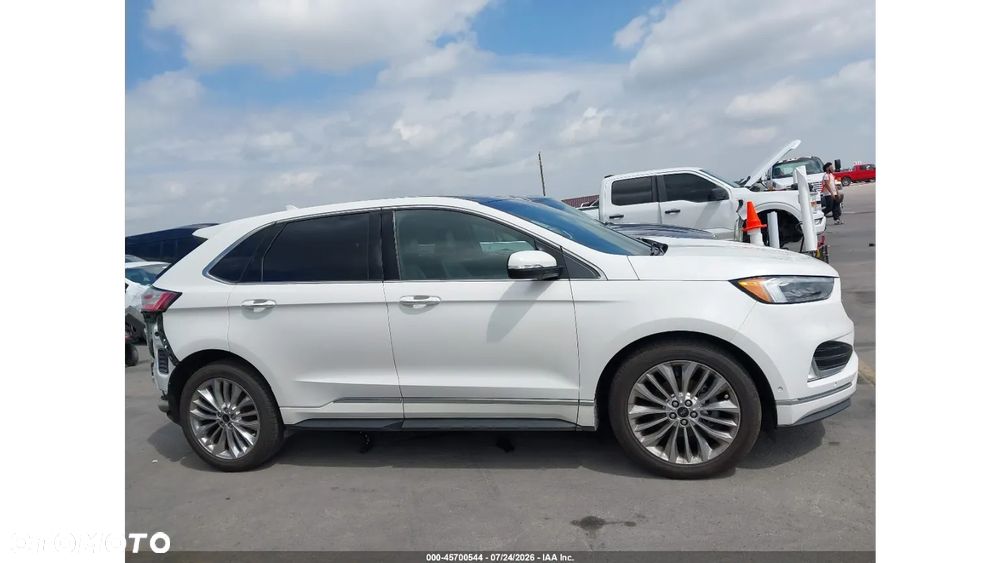 Ford Edge - 6