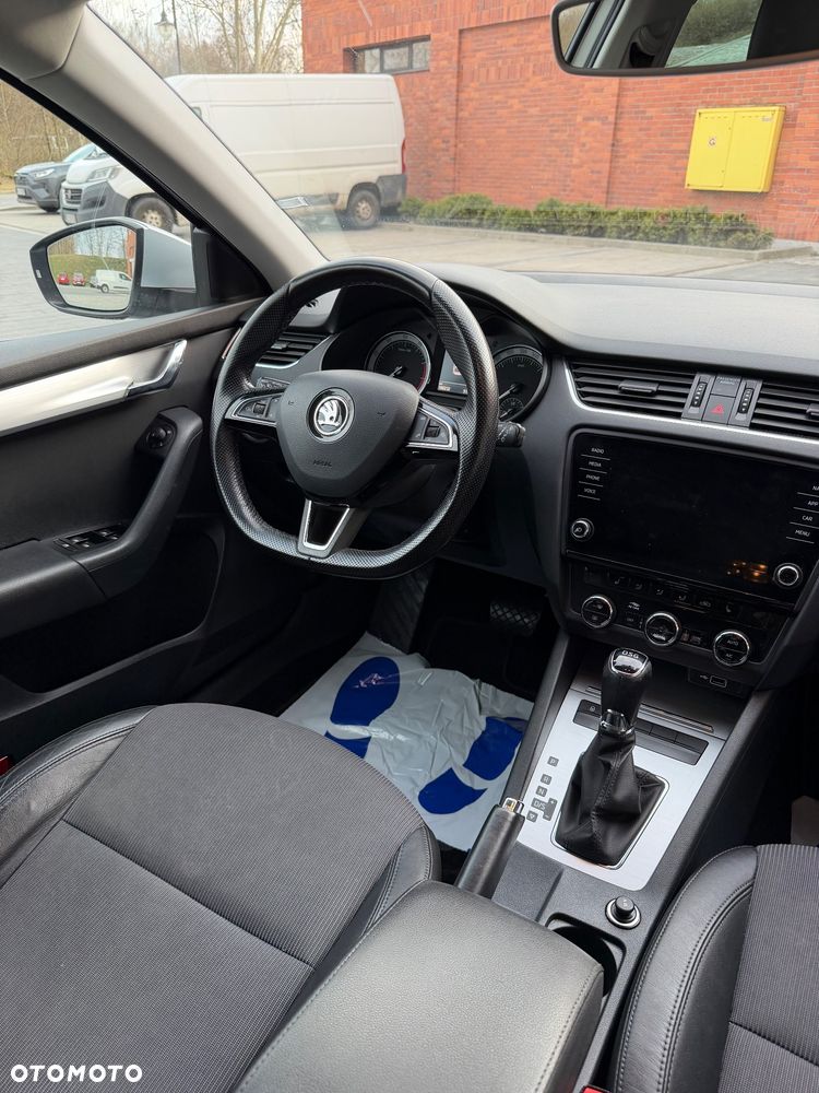 Skoda Octavia 1.5 TSI ACT Style DSG - 37