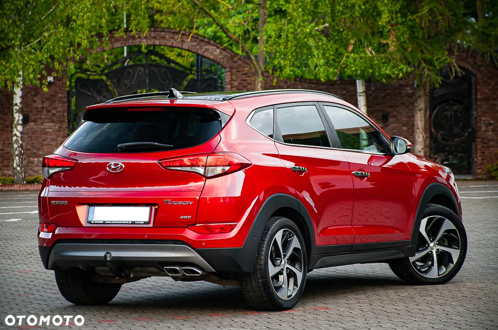 Hyundai Tucson 2.0 CRDi 4WD Automatik Premium - 12
