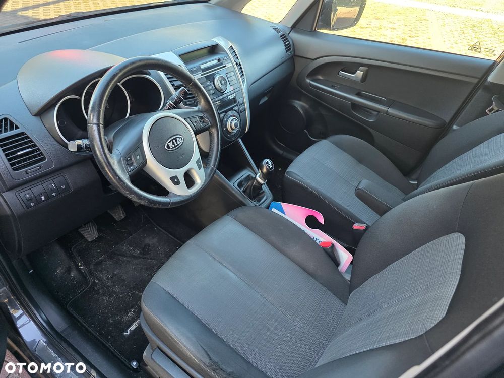 Kia Venga 1.4 CVVT Attract - 9