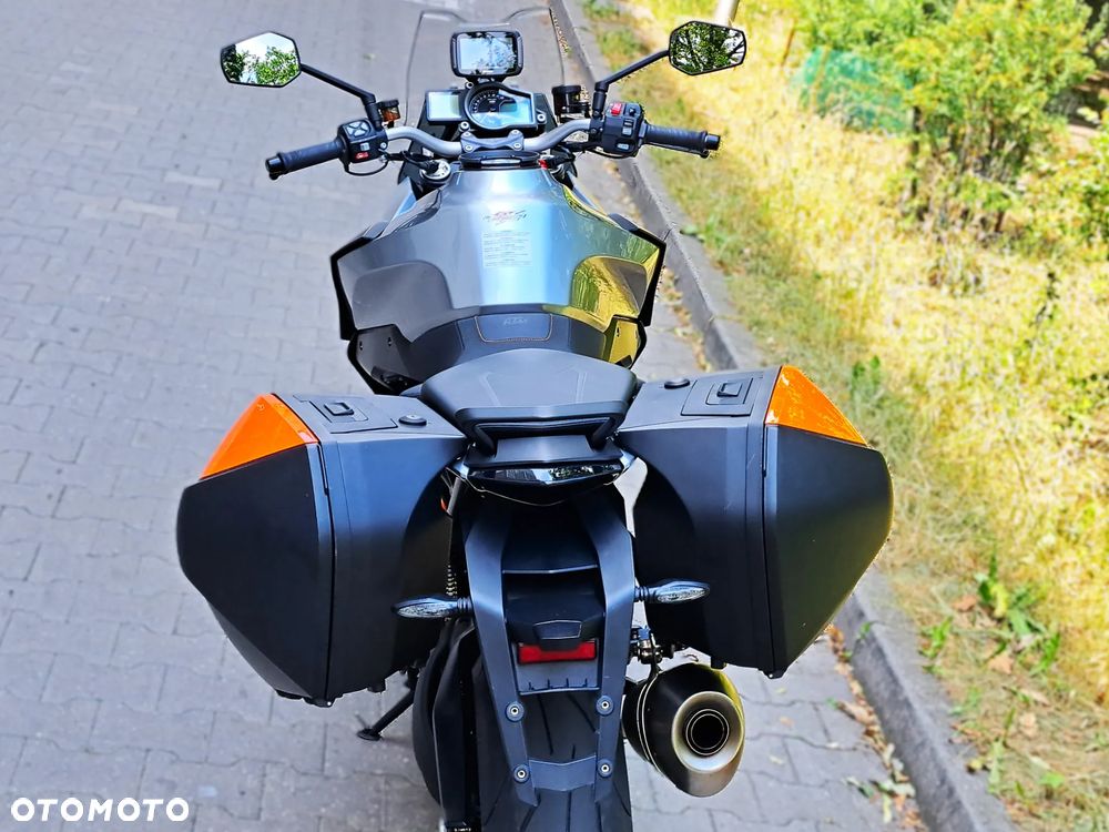 KTM Super Duke - 13