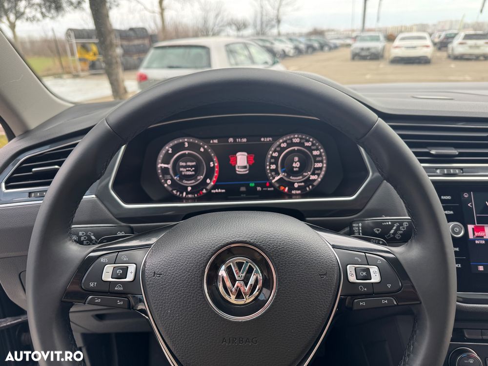 Volkswagen Tiguan - 7