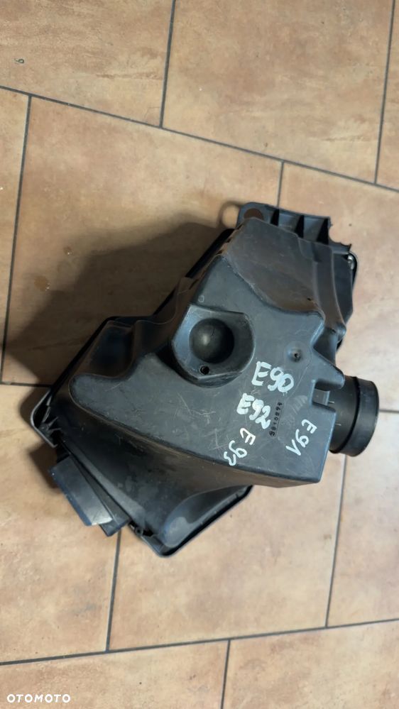 OBUDOWA FILTRA POWIETRZA BMW E90 E91 E92 E93 7579119 - 2