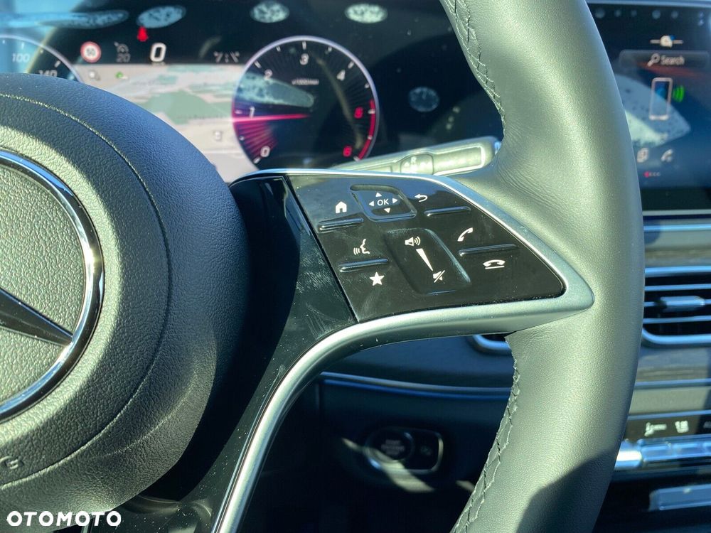 Mercedes-Benz GLE - 13