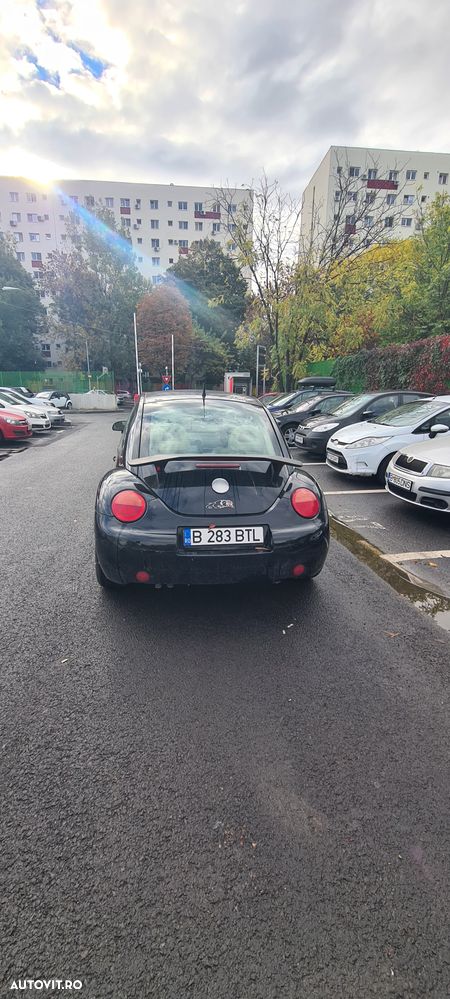 Volkswagen Beetle 2000 photo 3