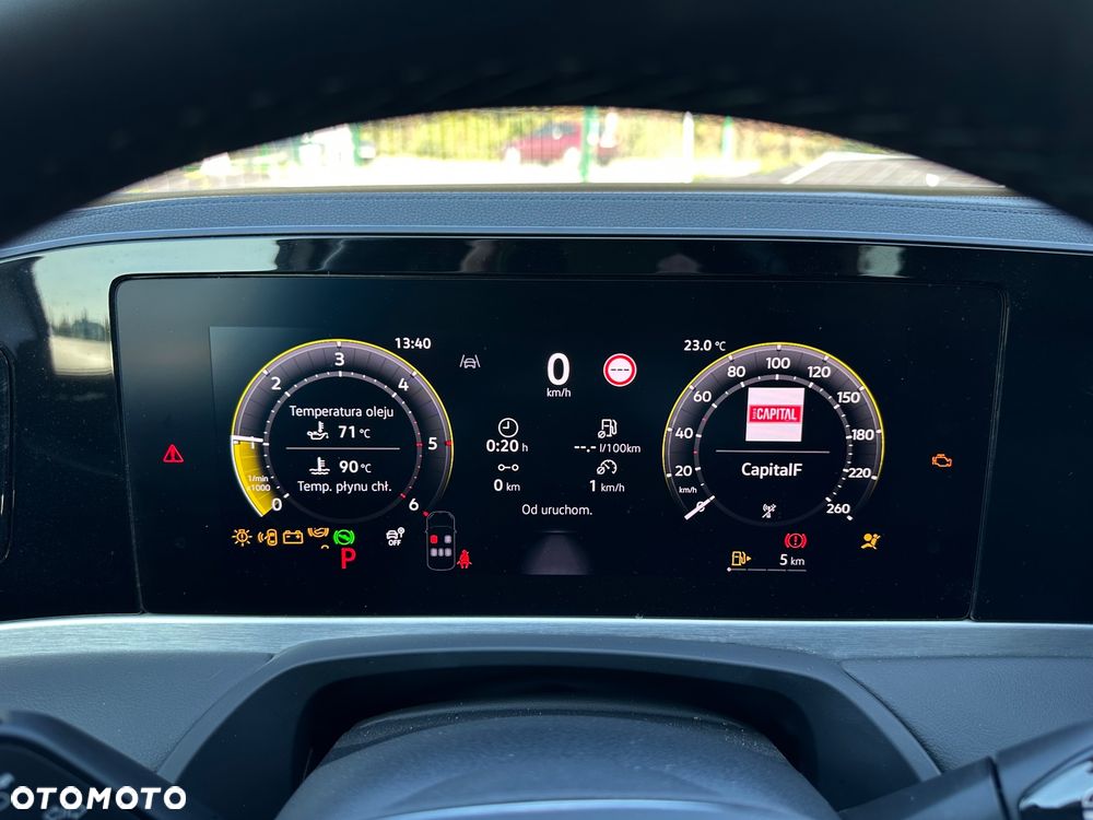 Volkswagen Passat - 22