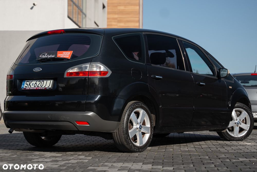 Ford S-Max 2.0 Titanium - 11