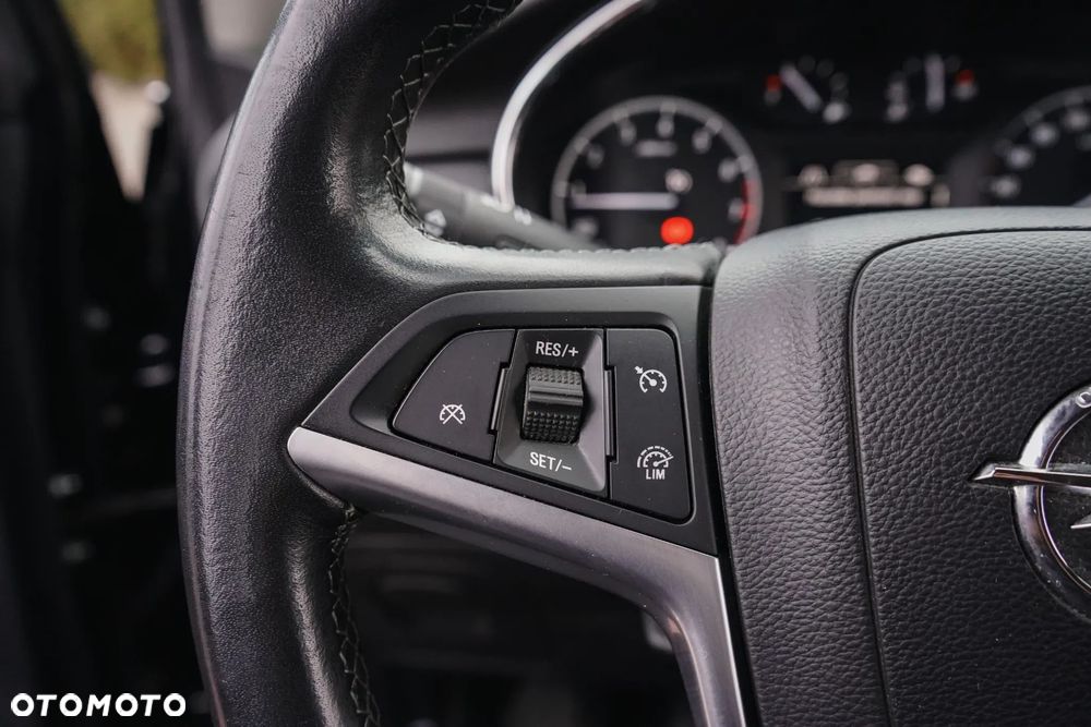 Opel Mokka 1.4 T Cosmo EU6 - 29