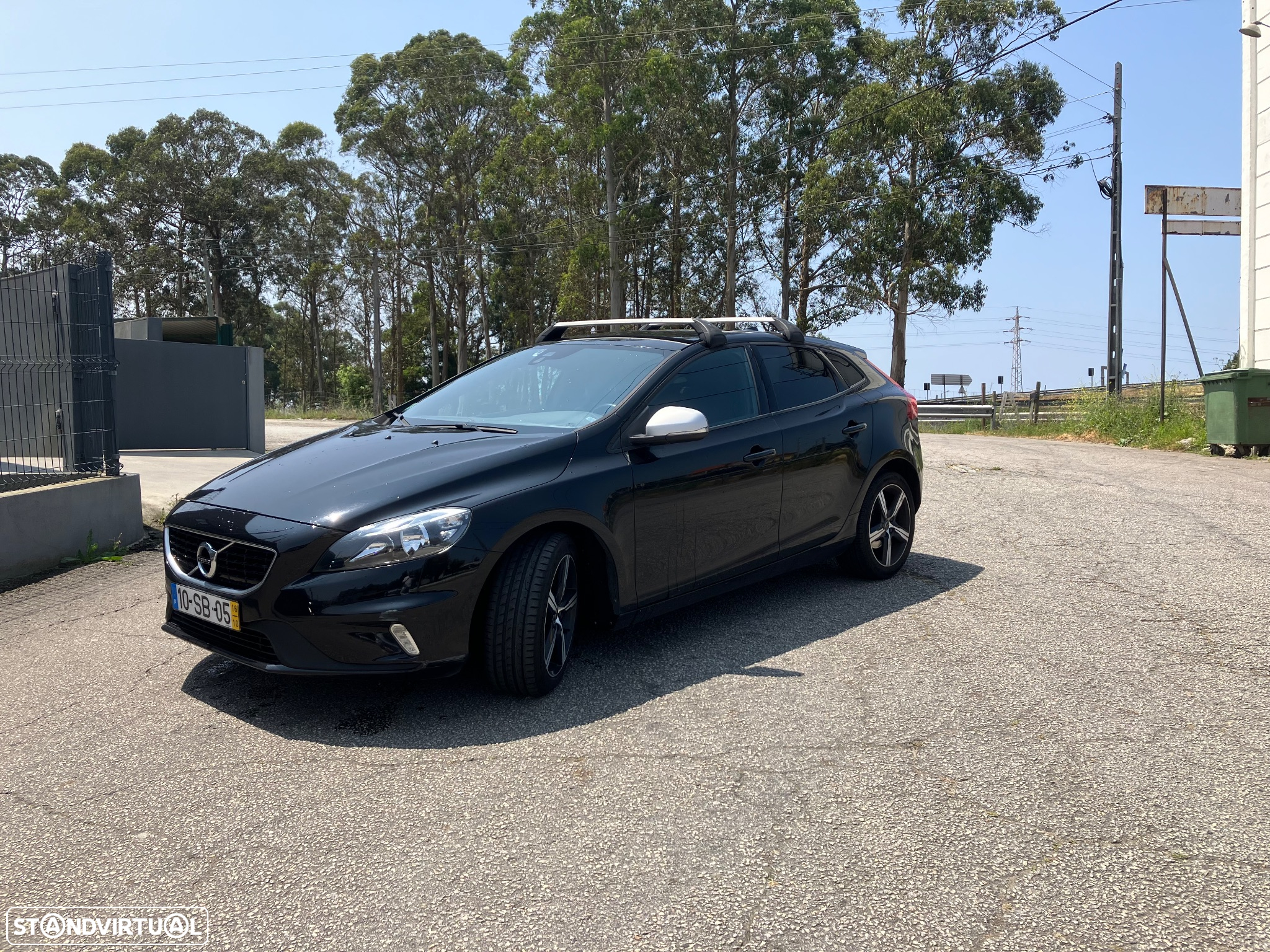 Volvo V40 2.0 D2 R-Design - 2